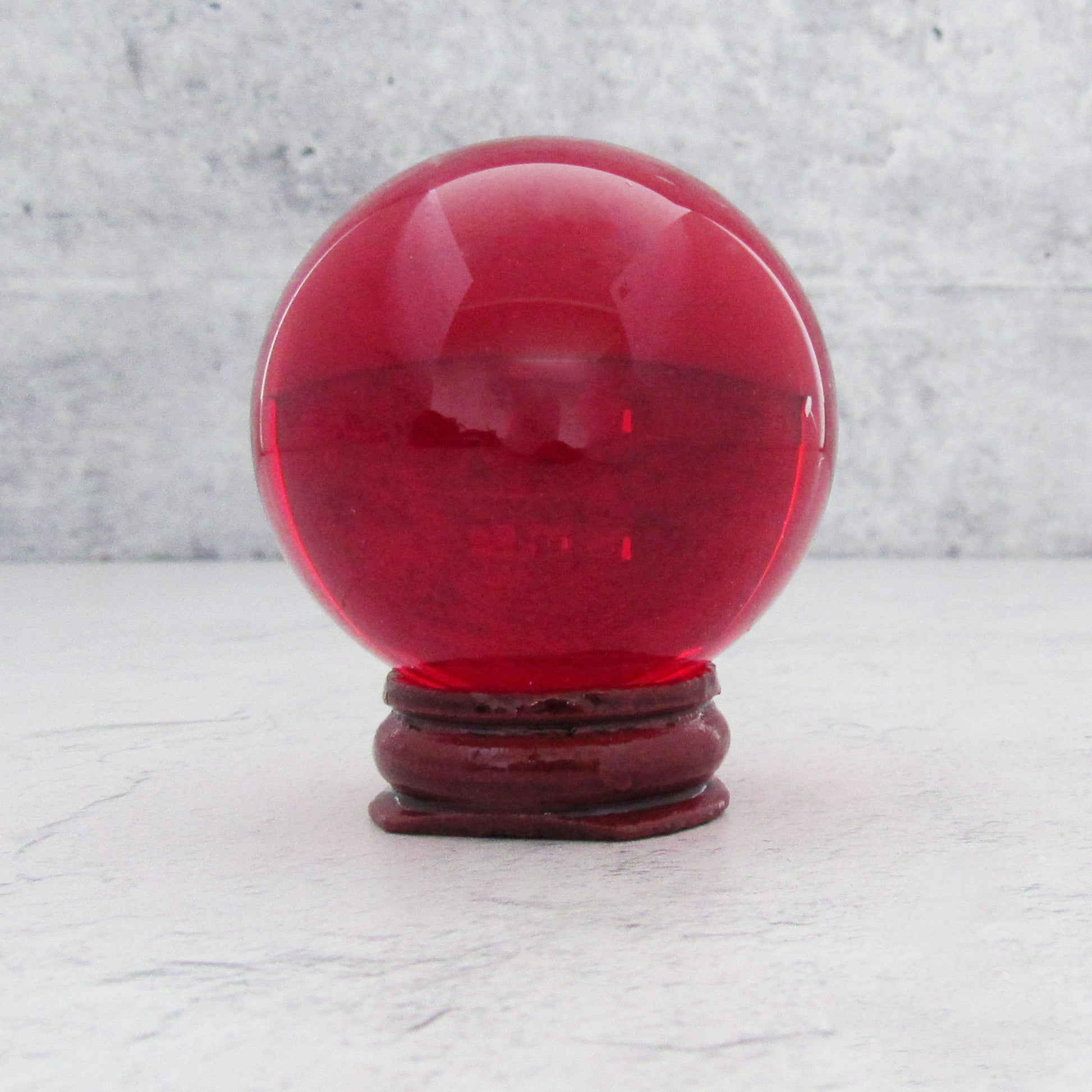 Red Crystal Gazing Ball (50 mm)