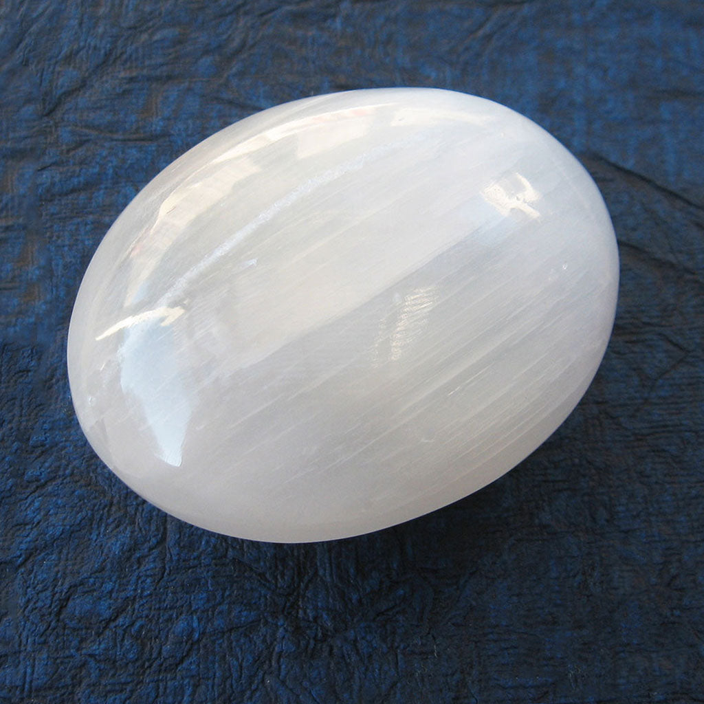 Selenite Oval (Medium)