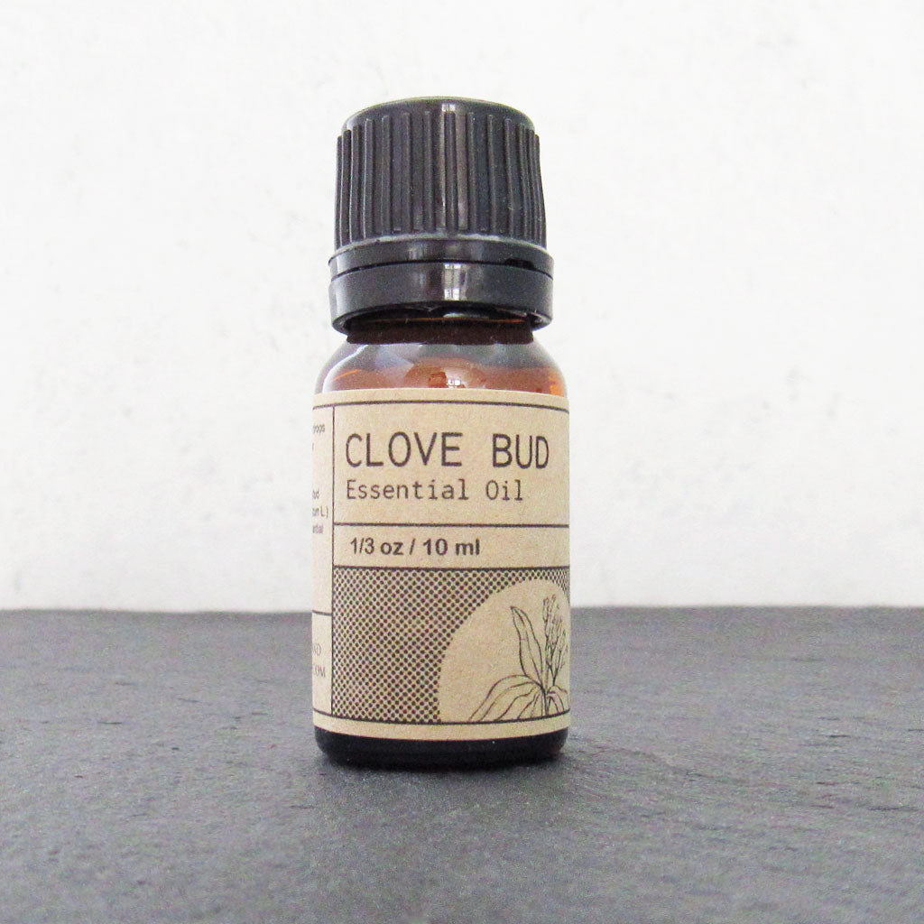 Clove Bud Essential Oil (10 ml)