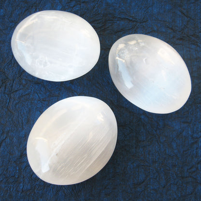 Selenite Oval (Small)