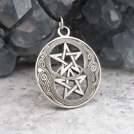 Pentagram Chalice Well Pendant (Pewter)