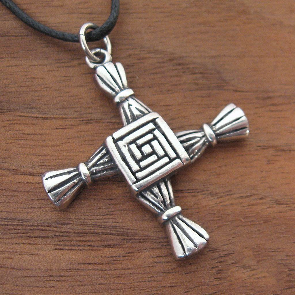 Brigid's Cross Pendant (Pewter)