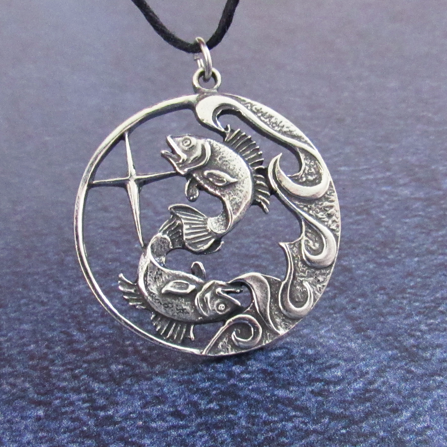 Zodiac Pendant (Pisces)