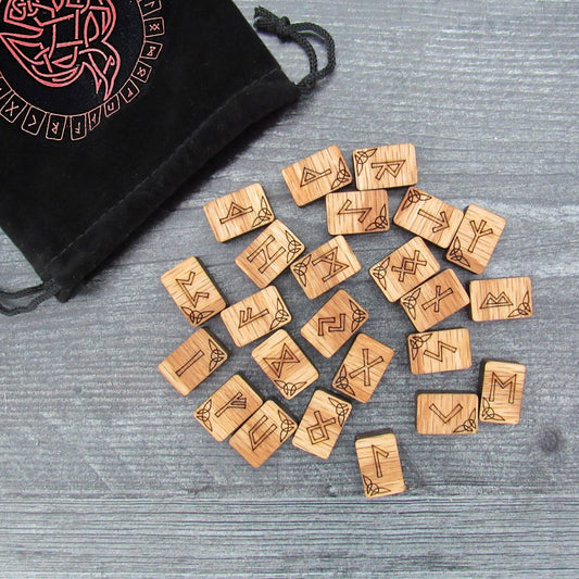 Engraved Oak Rune Set