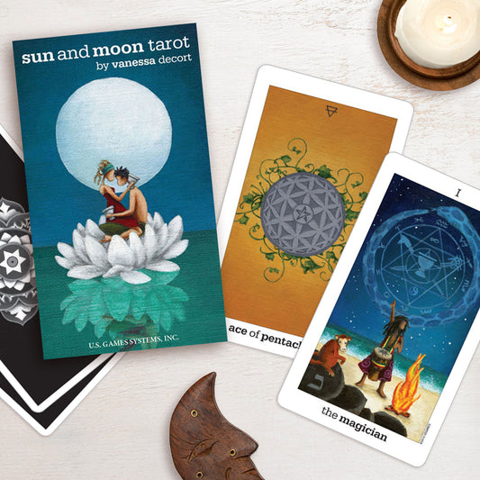 Sun and Moon Tarot